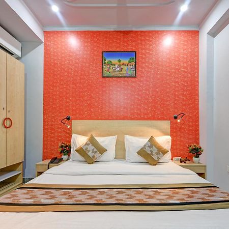 Royal Spark Inn1 - Medicity Gurugram, Near Medanta Hospital 古尔冈 外观 照片
