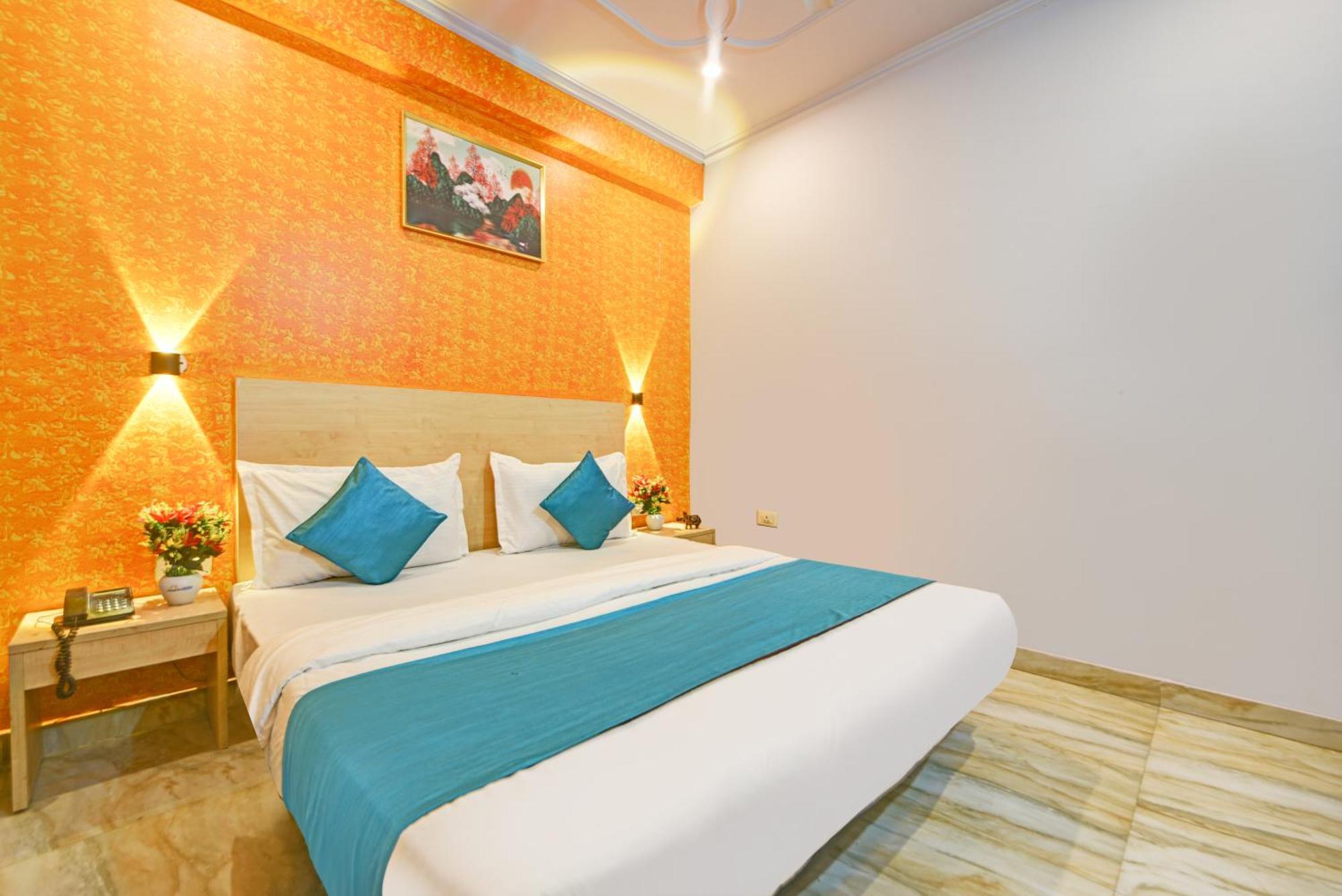 Royal Spark Inn1 - Medicity Gurugram, Near Medanta Hospital 古尔冈 外观 照片