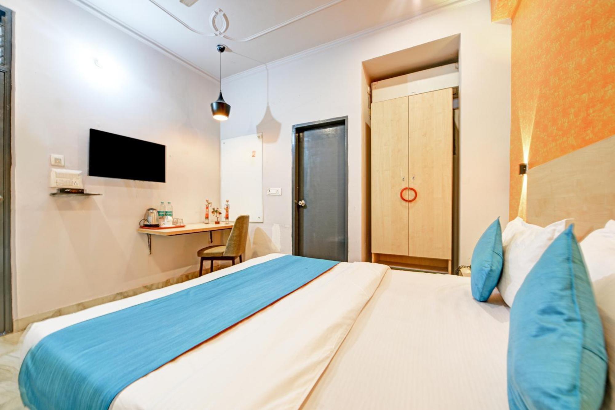 Royal Spark Inn1 - Medicity Gurugram, Near Medanta Hospital 古尔冈 外观 照片