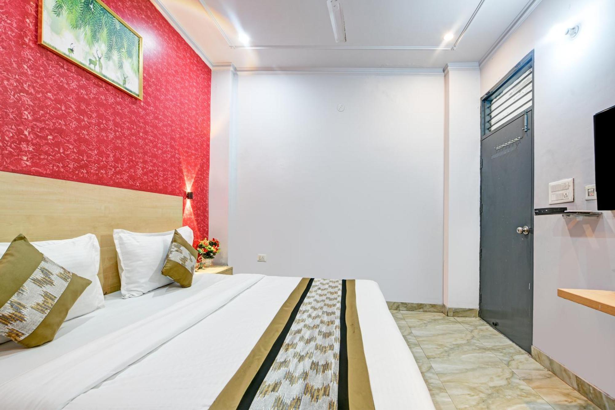 Royal Spark Inn1 - Medicity Gurugram, Near Medanta Hospital 古尔冈 外观 照片