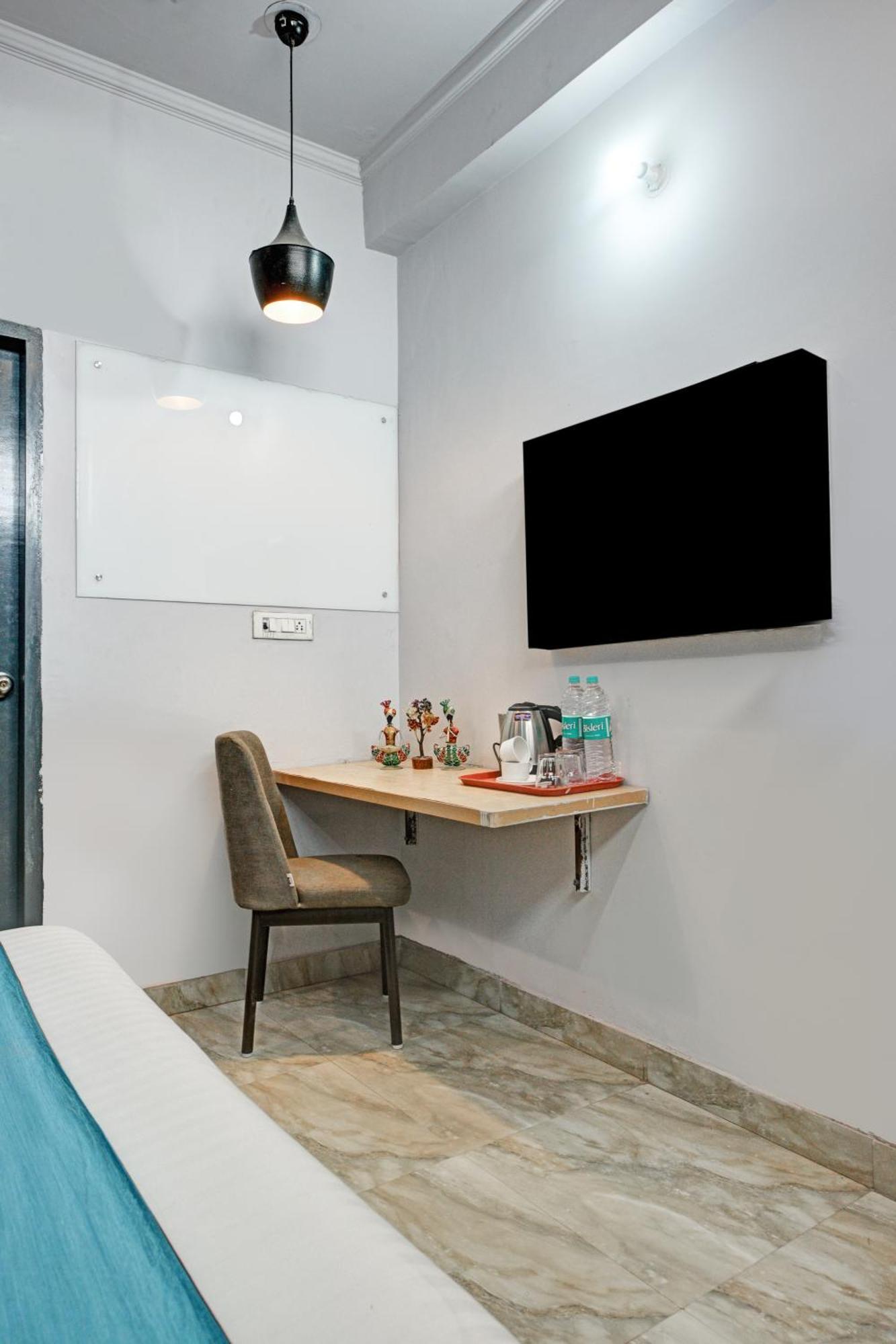 Royal Spark Inn1 - Medicity Gurugram, Near Medanta Hospital 古尔冈 外观 照片