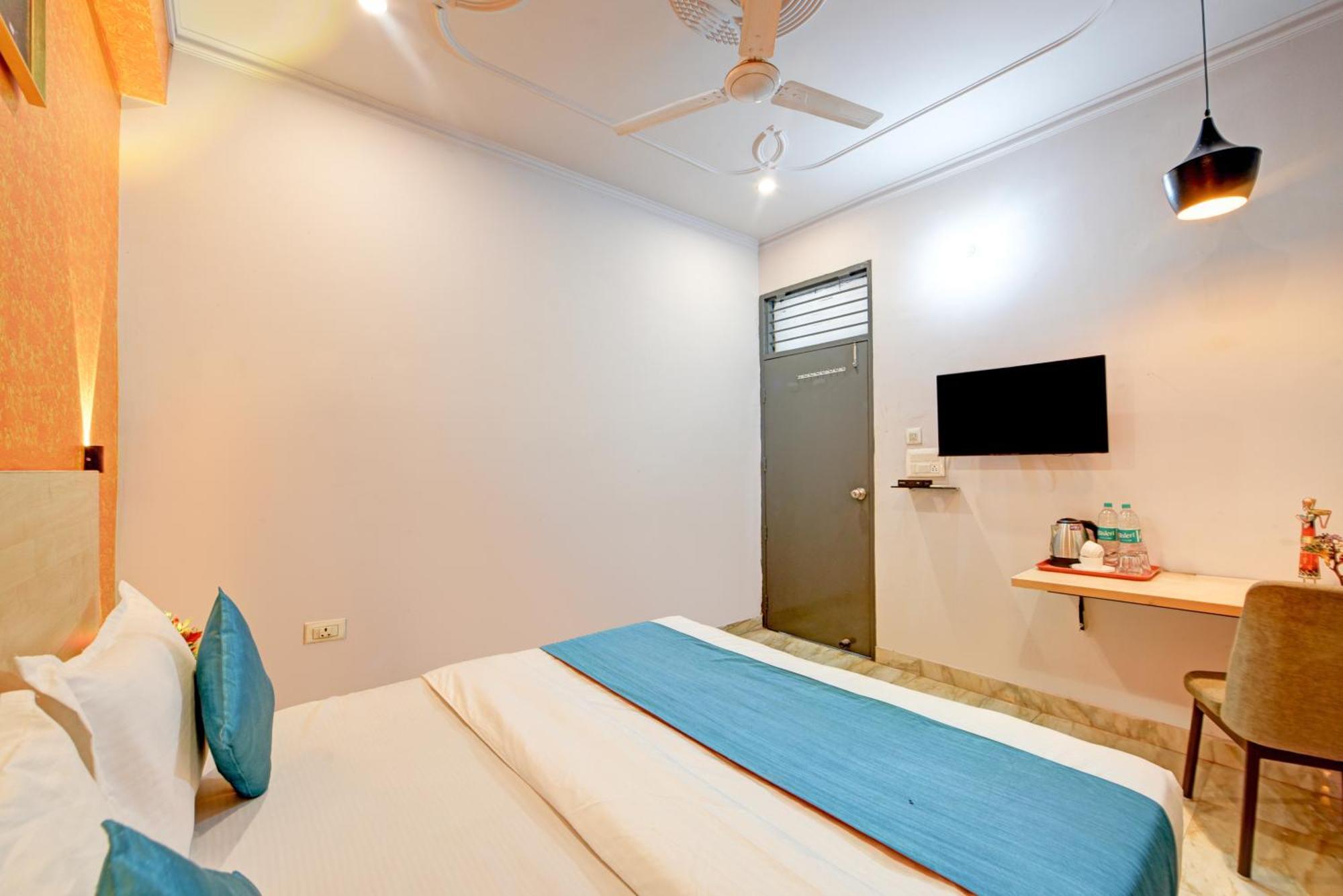 Royal Spark Inn1 - Medicity Gurugram, Near Medanta Hospital 古尔冈 外观 照片